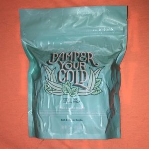 Pamper Your Cold bath bombs